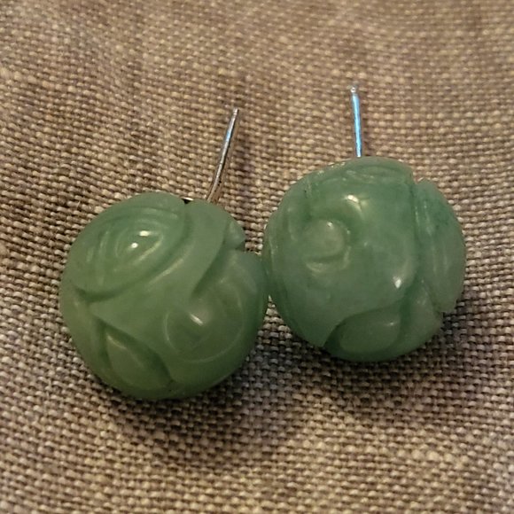 Green Dyed Jade Carved Ball Stud Earrings by R.H. Macy & Co. Fine Jewelry NWT - Picture 4 of 8